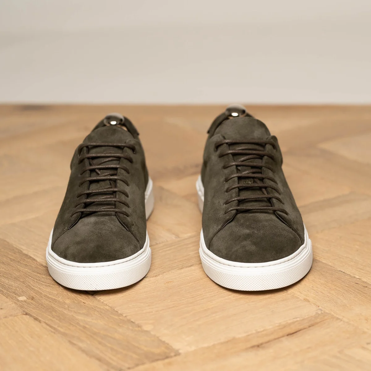 "Cerdan" Basket en Cuir de Veau Retourné Kaki (Daim) – Image 3