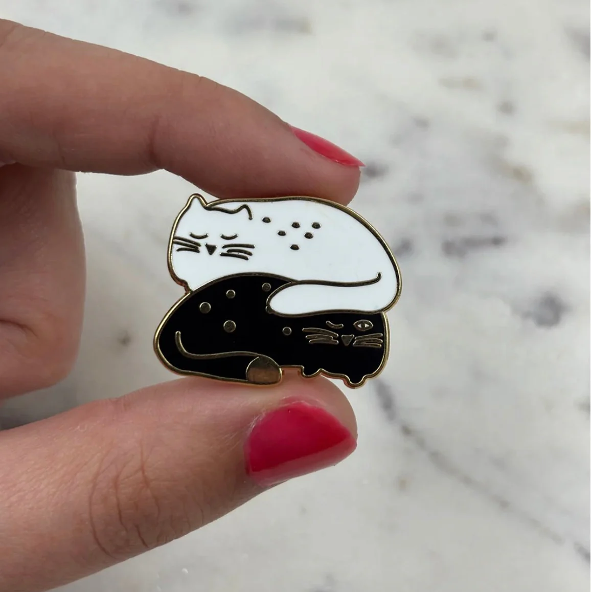 Pin's Chat noir chat blanc - A deux c'est mieux – Image 3